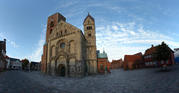 FZ033133-56 Church in Ribe.jpg